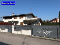 Appartamento In Villa in vendita a Castel D'azzano - Rif. V003595