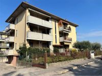 Trilocale in vendita a Castel D'azzano - Rif. V003662