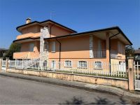 Villa in vendita a Bovolone - Rif. V003666