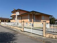 Villa in vendita a Bovolone - Rif. V003666
