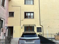 Bilocale in vendita a Verona - Rif. V003704