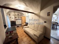 Quadrilocale in vendita a Arma Di Taggia - Rif. JT47
