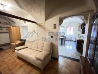 Quadrilocale in vendita a Arma Di Taggia - Rif. JT47